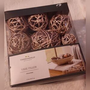 NWT! Threshold Vase Filler